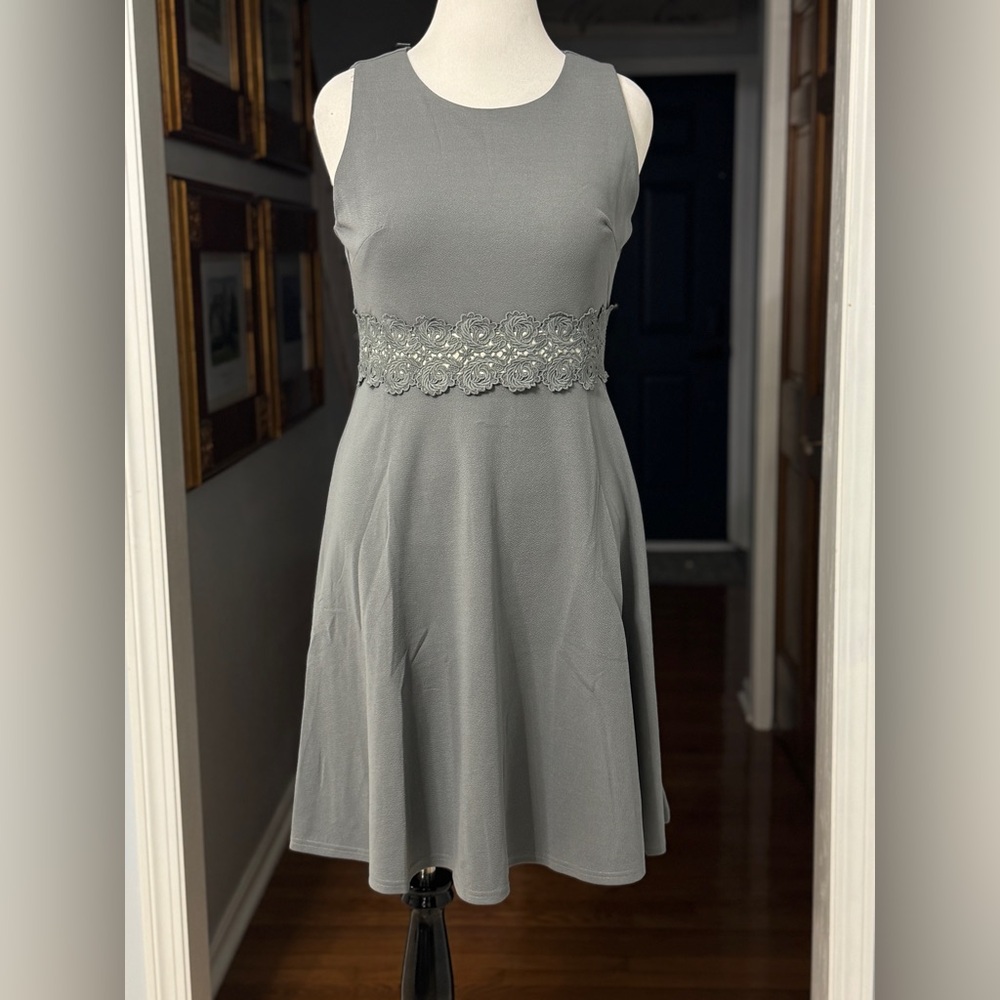Homeyee gray Sleeveless Dress Crochet Lace Trim 2XL NWT Runs Small  Stretchy